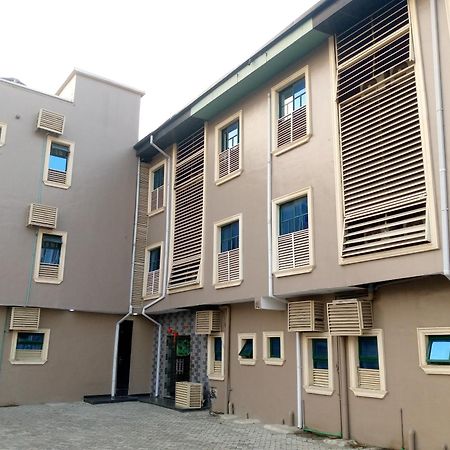 Exclusive Mansion Lekki Phase 1 Hotel Ilado Exterior photo